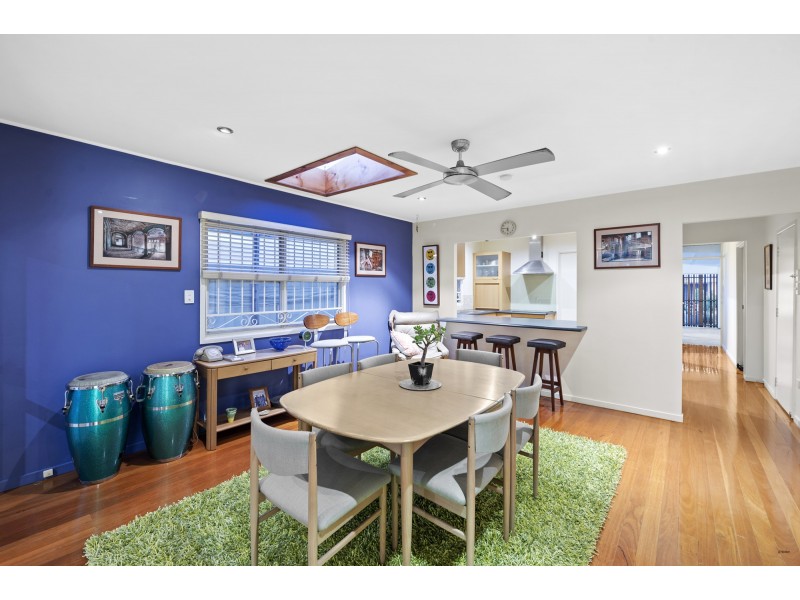 130 Cypress Terrace, Palm Beach QLD 4221