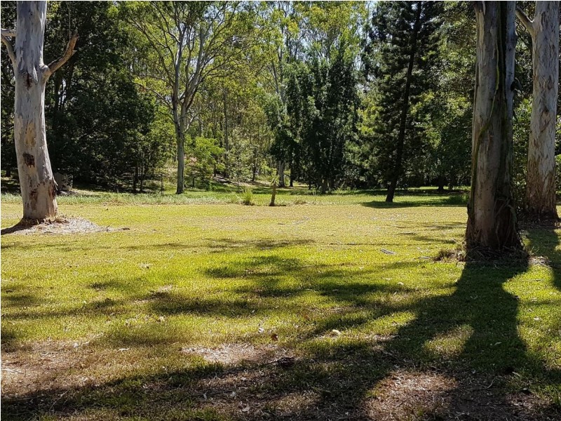 118-120 Springlands Drive, Slacks Creek QLD 4127