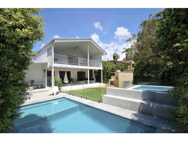 3 Regent Street, Currumbin QLD 4223