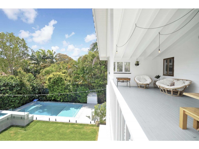 3 Regent Street, Currumbin QLD 4223