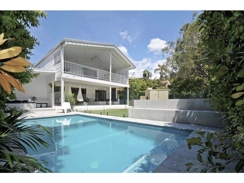 3 Regent Street, Currumbin QLD 4223