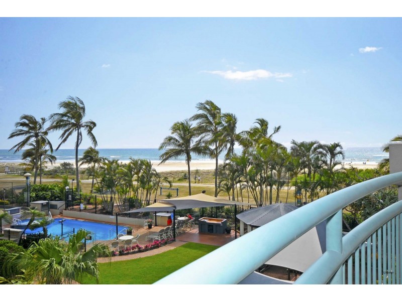 66/955 Gold Coast Highway, Palm Beach QLD 4221