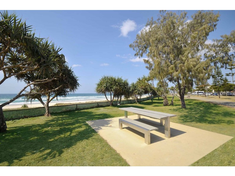 1/17 Atkin Street, Tugun QLD 4224