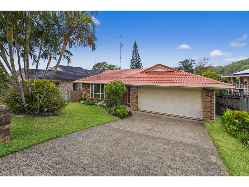 17 Shamrock Avenue, Banora Point NSW 2486