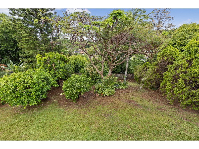 17 Shamrock Avenue, Banora Point NSW 2486