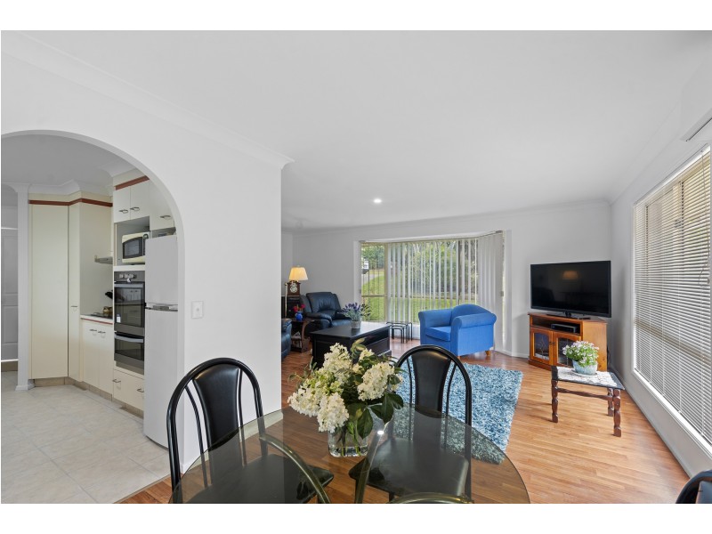 17 Shamrock Avenue, Banora Point NSW 2486