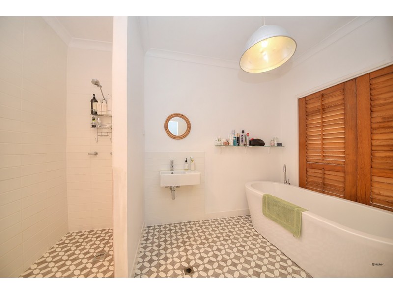 45 Galleon Way, Currumbin Waters QLD 4223