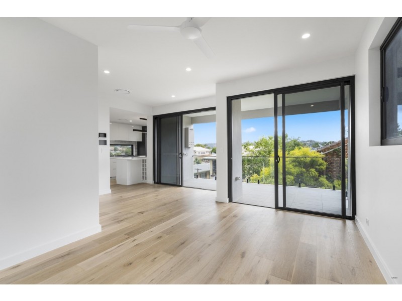 4/1034 Gold Coast Highway, Palm Beach QLD 4221