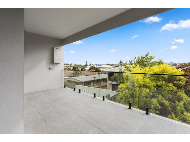 4/1034 Gold Coast Highway, Palm Beach QLD 4221