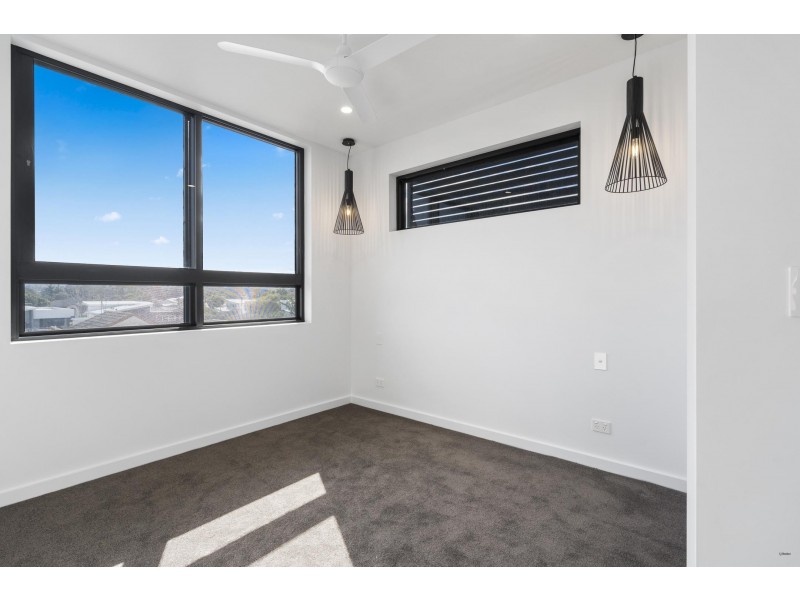 4/1034 Gold Coast Highway, Palm Beach QLD 4221