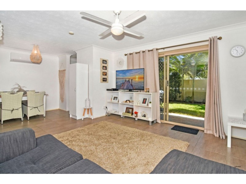 1/66 Sarawak Avenue, Palm Beach QLD 4221