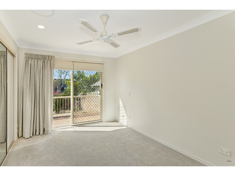 28 Fifteenth Avenue, Palm Beach QLD 4221