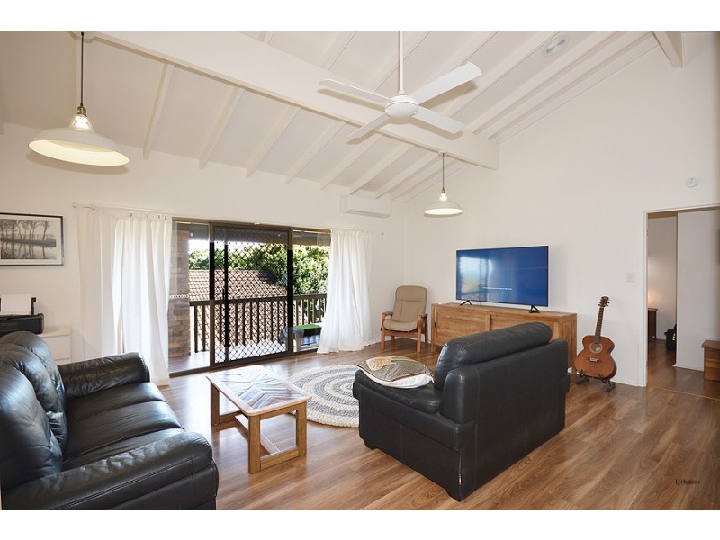 21 Widgee Avenue, Banora Point NSW 2486