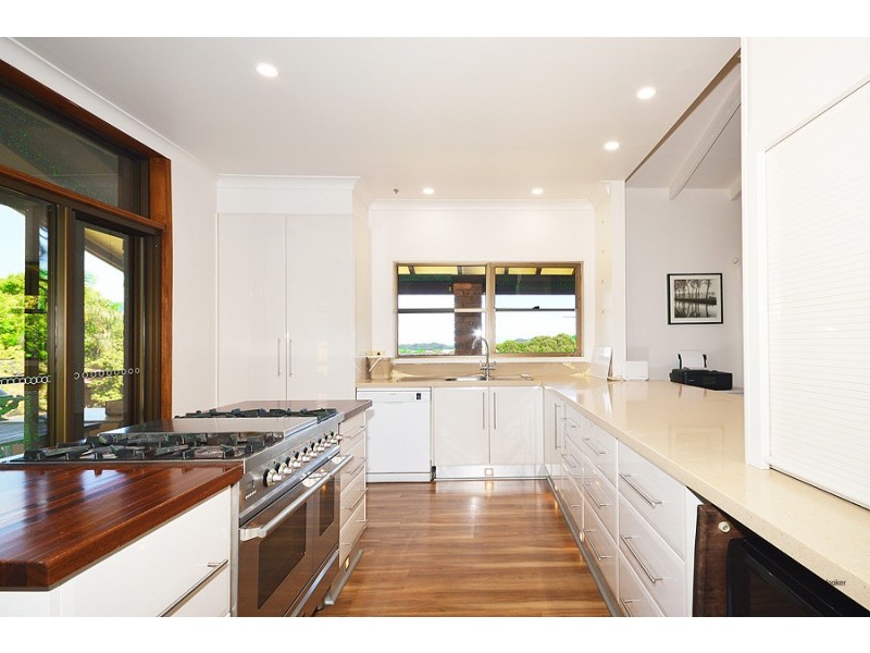 21 Widgee Avenue, Banora Point NSW 2486