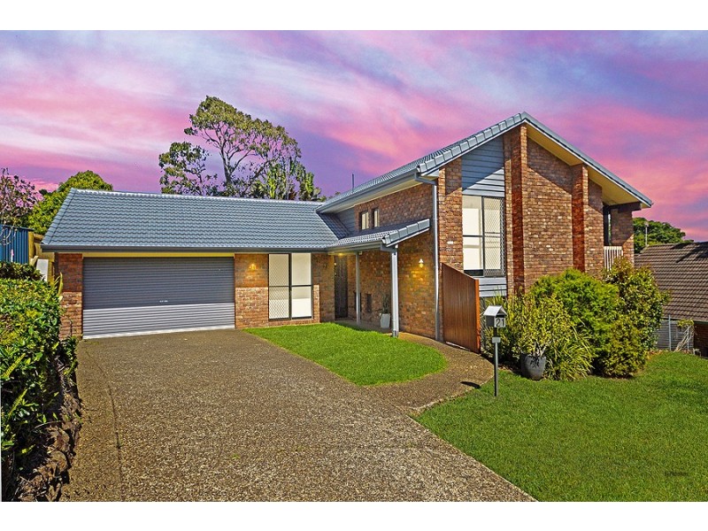 21 Widgee Avenue, Banora Point NSW 2486