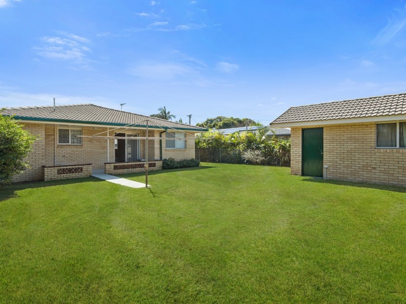 34 Tatha Avenue, Palm Beach QLD 4221