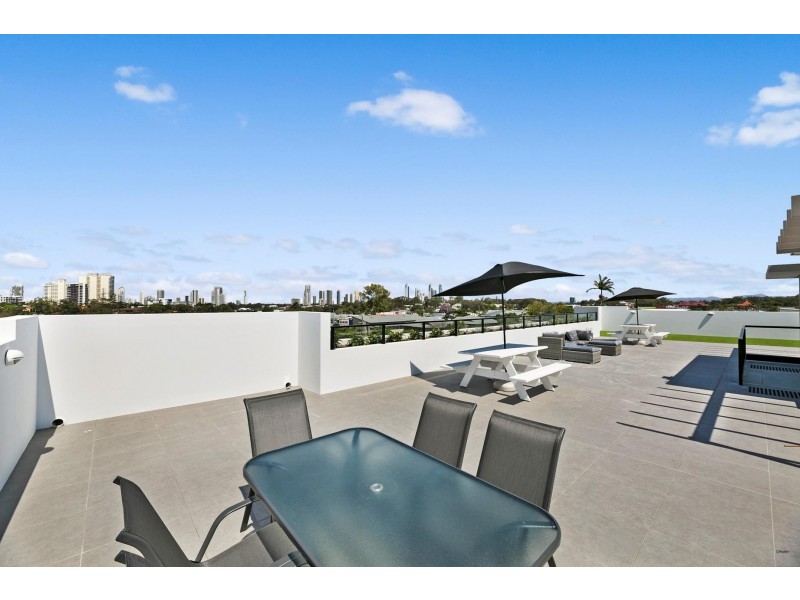 5/23 Minnie Street, Southport QLD 4215