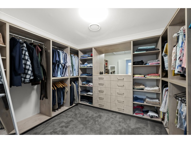 23 Swordfish Court, Palm Beach QLD 4221