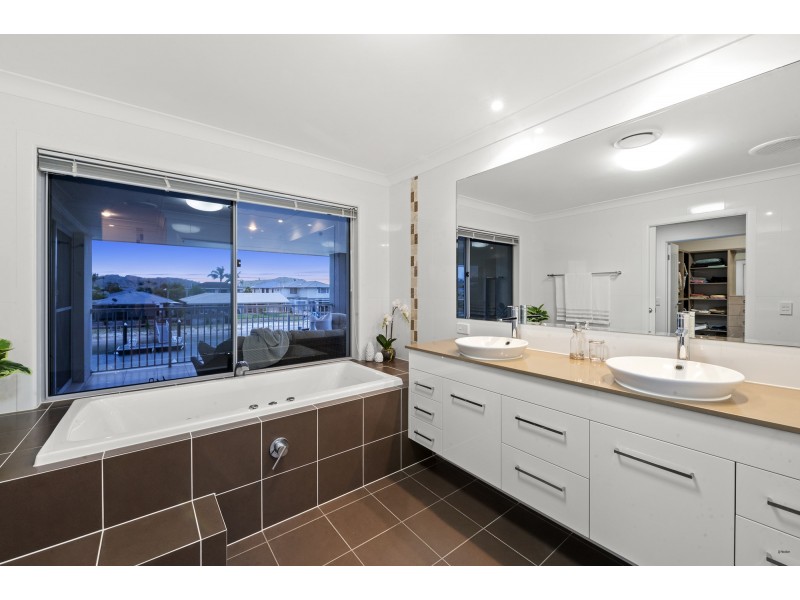 23 Swordfish Court, Palm Beach QLD 4221