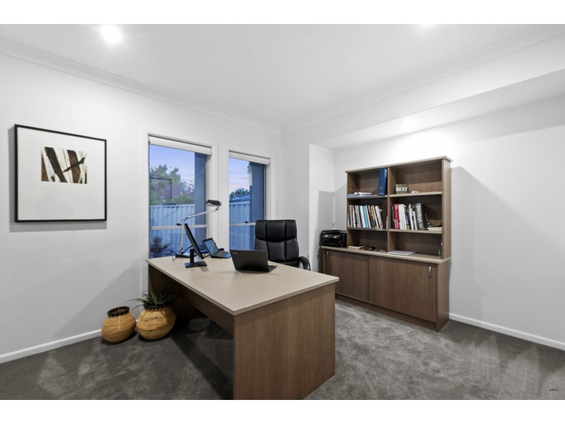 23 Swordfish Court, Palm Beach QLD 4221