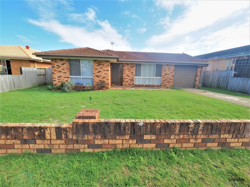 33 Thirteenth Avenue, Palm Beach QLD 4221