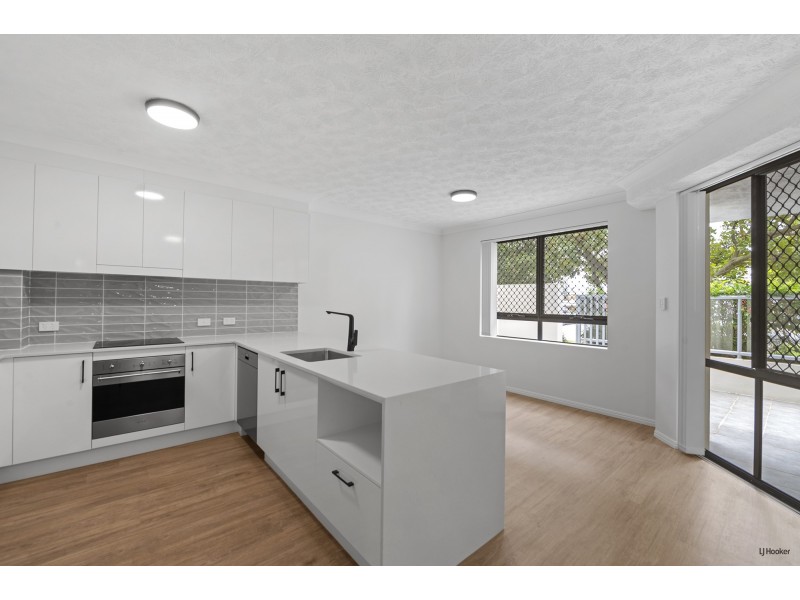 12/6 Fifth Avenue, Burleigh Heads QLD 4220