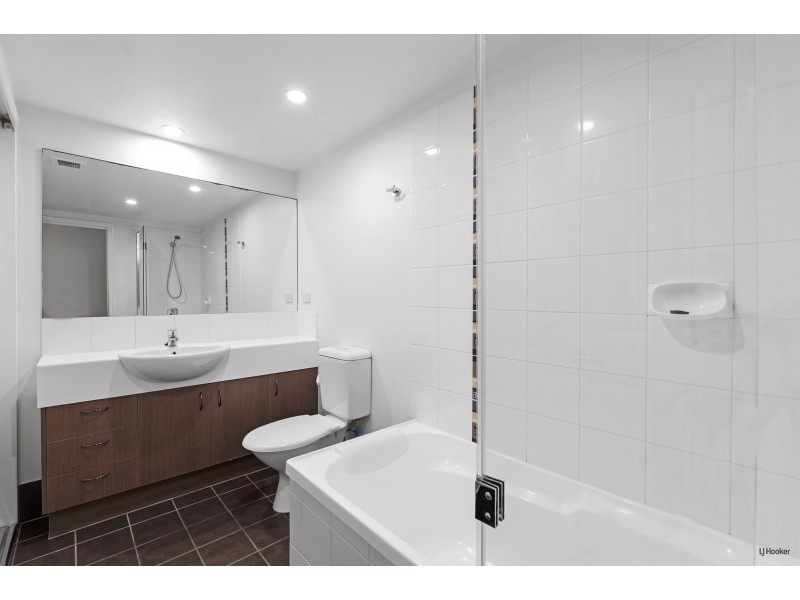 12/6 Fifth Avenue, Burleigh Heads QLD 4220