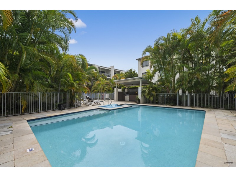 12/6 Fifth Avenue, Burleigh Heads QLD 4220