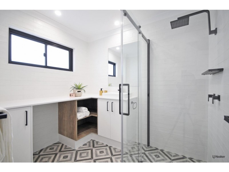 1/213 Boundary Street, Coolangatta QLD 4225