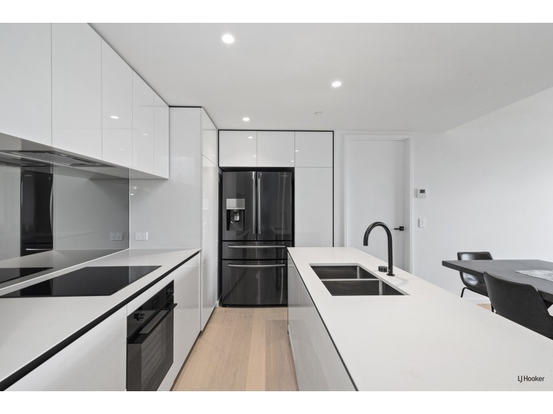 21108/1328 Gold Coast Highway, Palm Beach QLD 4221