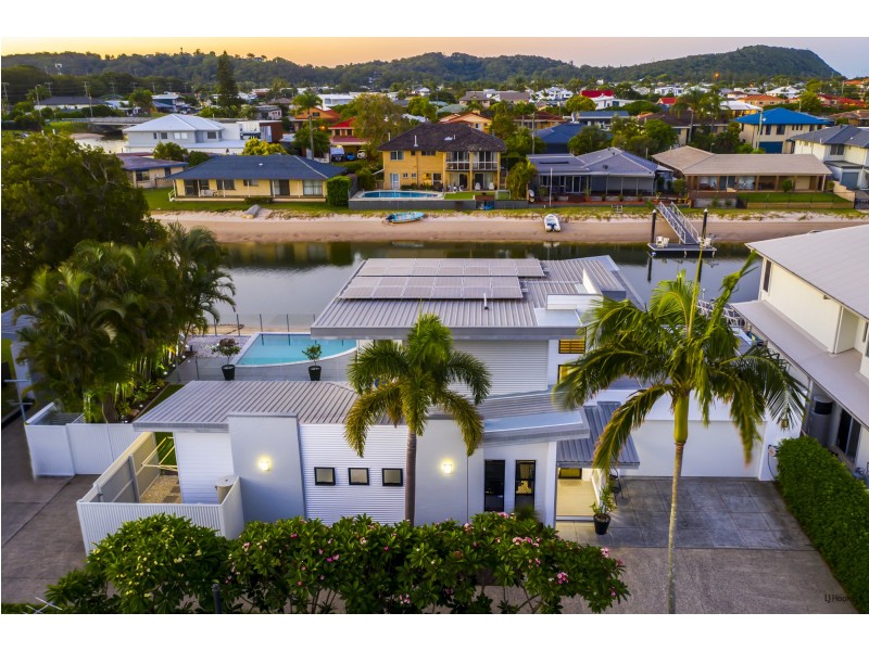 25a Swordfish Court, Palm Beach QLD 4221