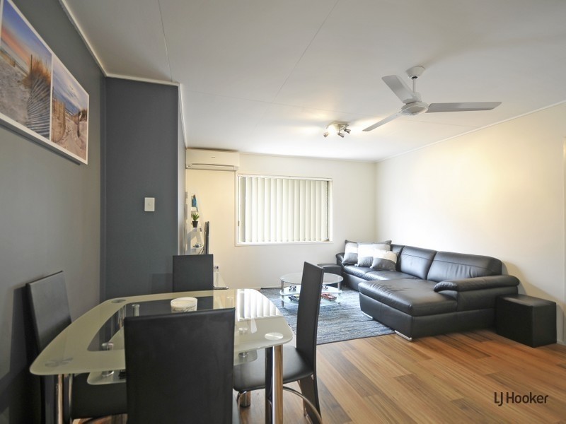 2/22 Twenty Seventh Avenue, Palm Beach QLD 4221