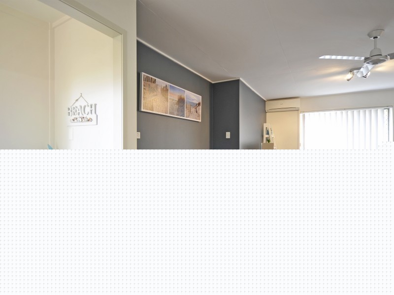 2/22 Twenty Seventh Avenue, Palm Beach QLD 4221