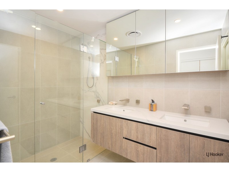 702/88 Jefferson Lane, Palm Beach QLD 4221