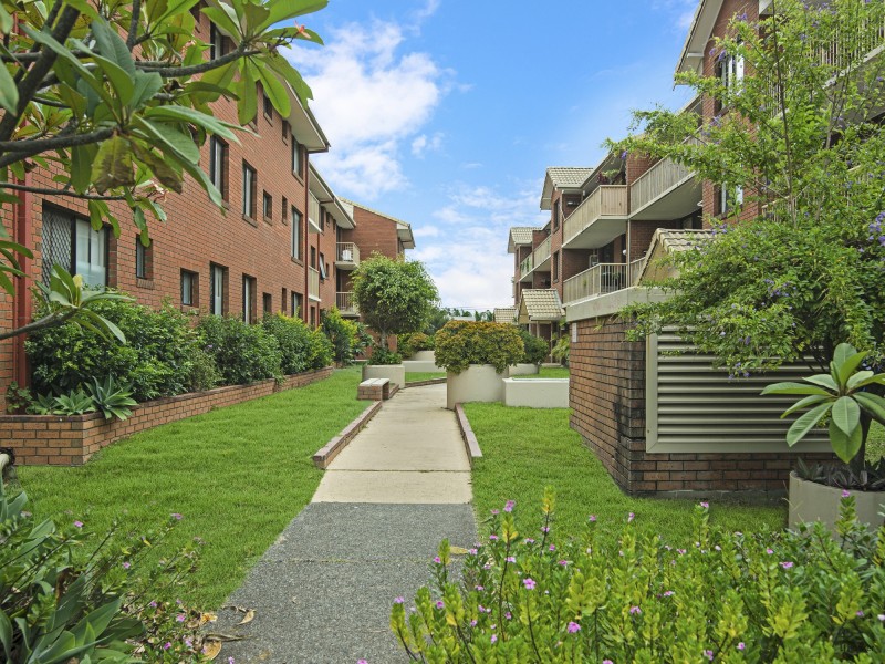 32/1374 Gold Coast Highway, Palm Beach QLD 4221
