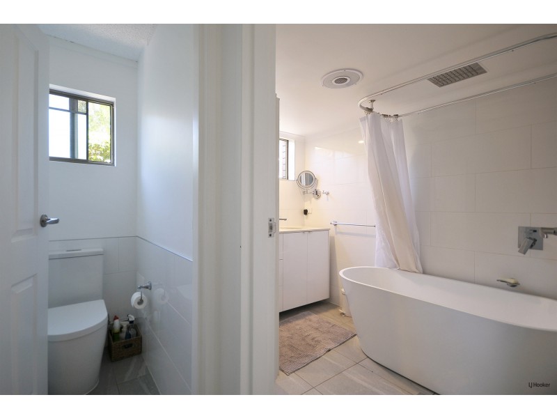 2/27 Atkin Street, Tugun QLD 4224