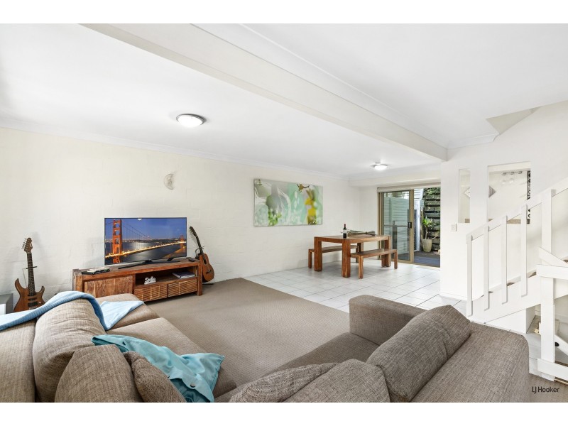 1/14 Dandaloo Drive, Currumbin QLD 4223