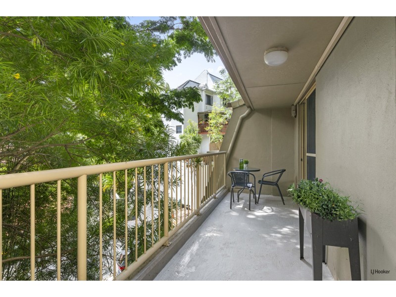 1/14 Dandaloo Drive, Currumbin QLD 4223