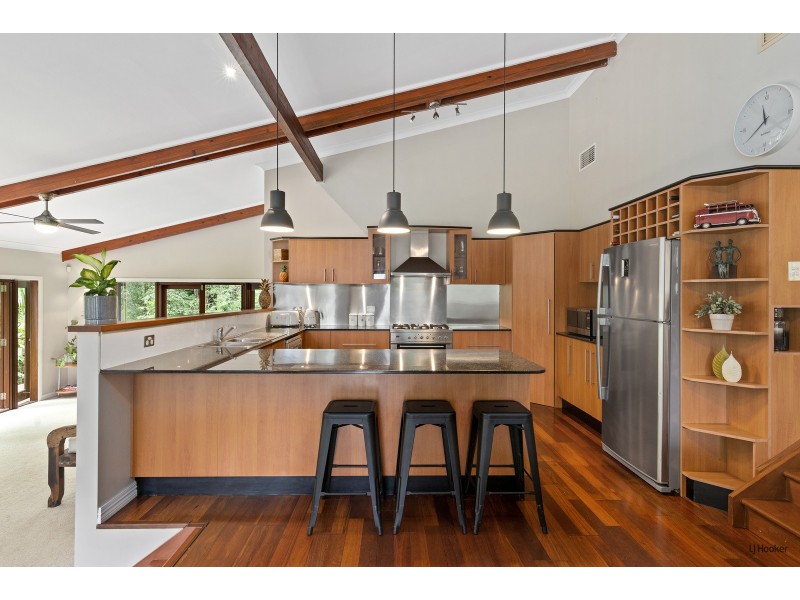 30 Kooringal Court, Tallebudgera QLD 4228