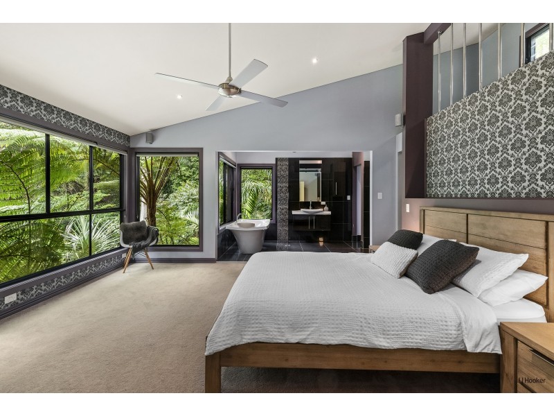 30 Kooringal Court, Tallebudgera QLD 4228