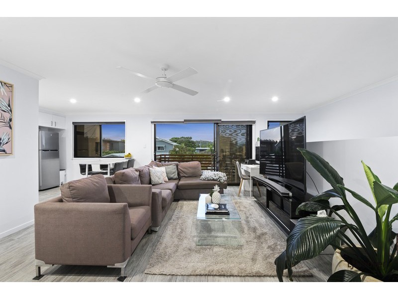 2/66 Twenty Fifth Avenue, Palm Beach QLD 4221