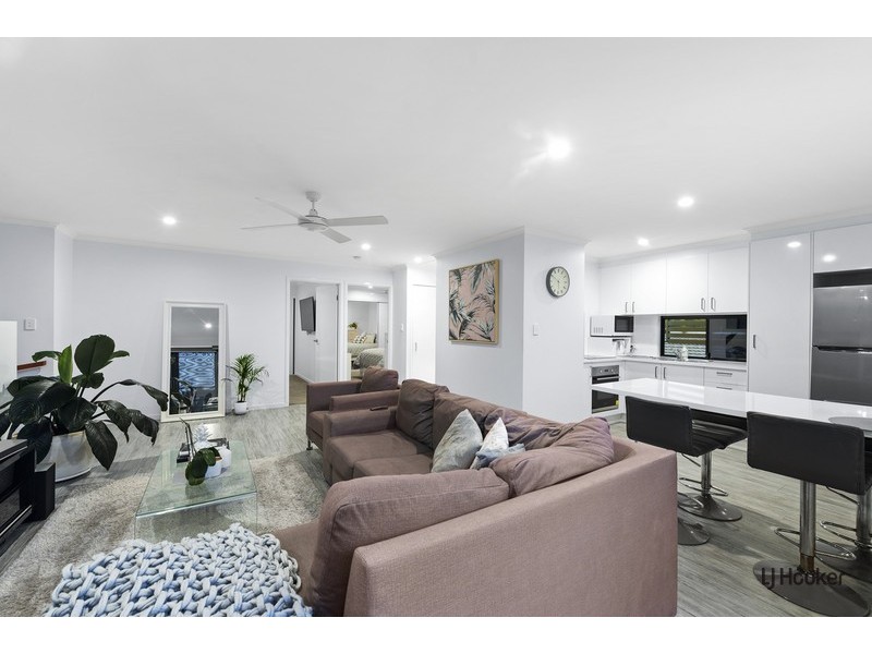 2/66 Twenty Fifth Avenue, Palm Beach QLD 4221