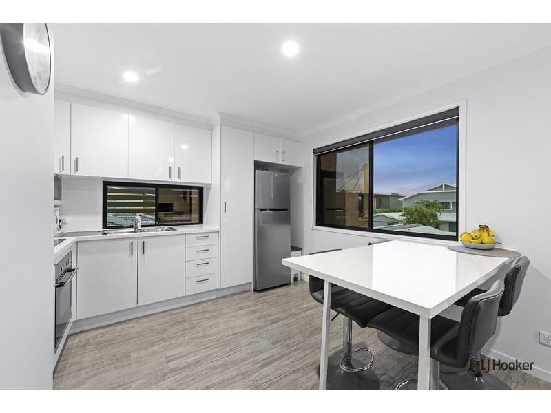 2/66 Twenty Fifth Avenue, Palm Beach QLD 4221