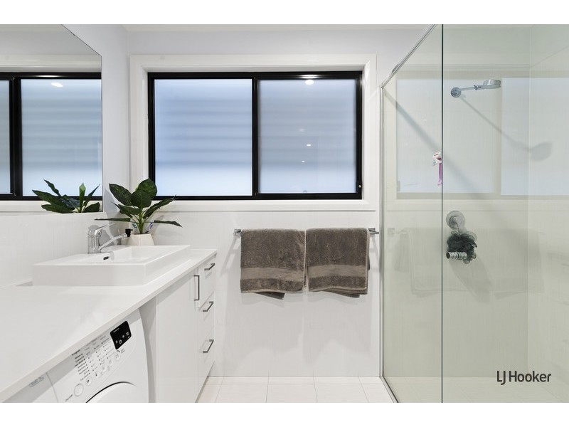 2/66 Twenty Fifth Avenue, Palm Beach QLD 4221
