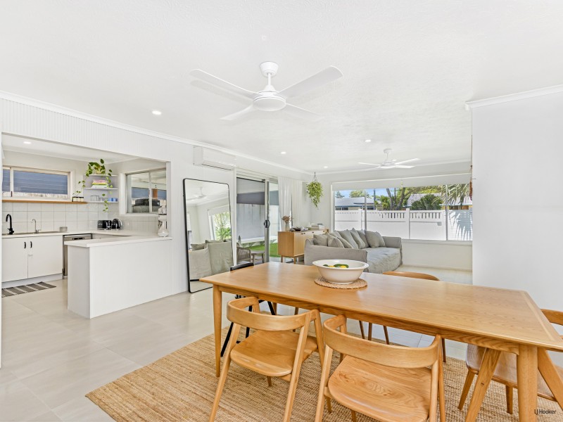 9 Tingira Street, Palm Beach QLD 4221