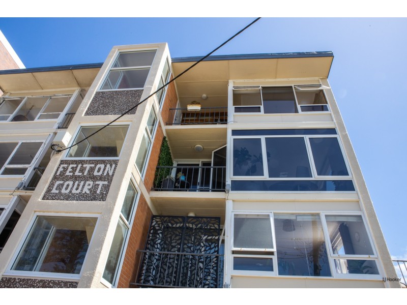 7/30 Powell Crescent, Coolangatta QLD 4225