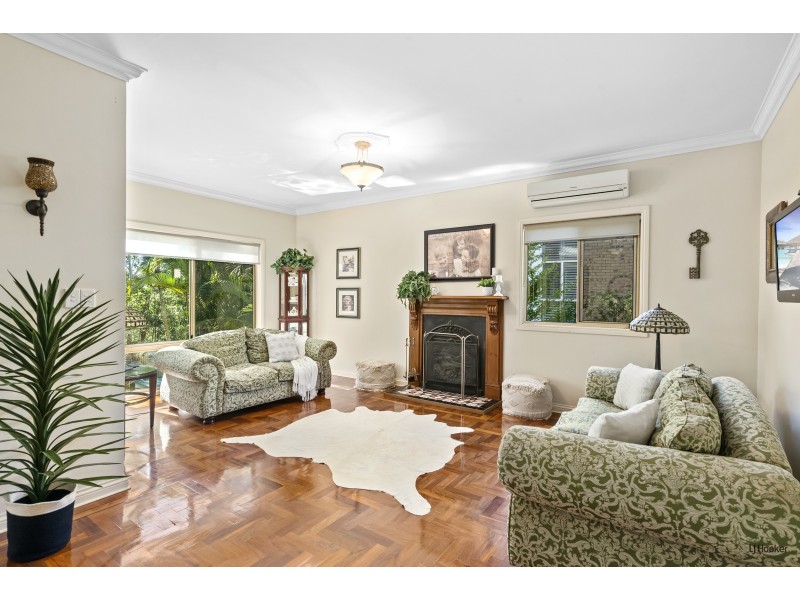 6 Yatama Place, Currumbin Waters QLD 4223