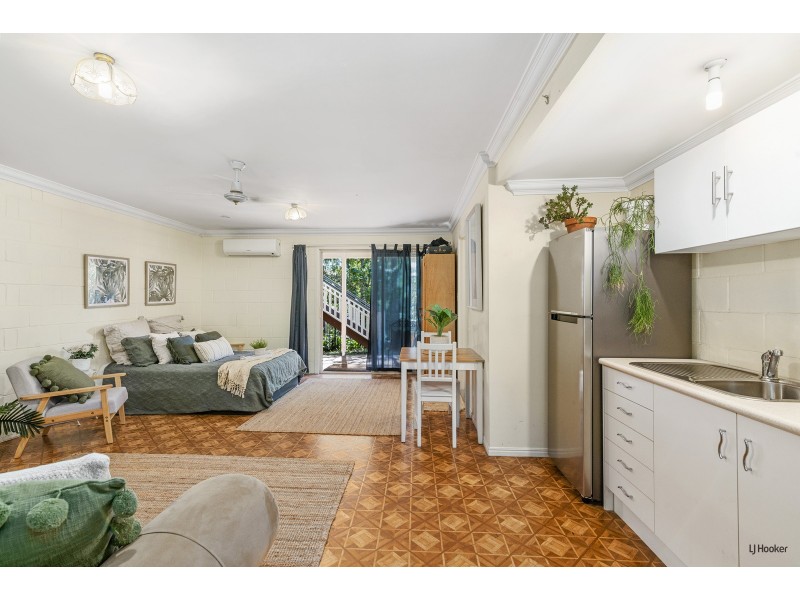 6 Yatama Place, Currumbin Waters QLD 4223