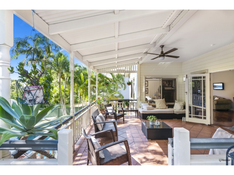 6 Yatama Place, Currumbin Waters QLD 4223