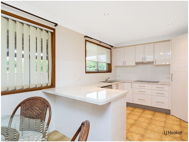 35 Colvillea Court, Palm Beach QLD 4221